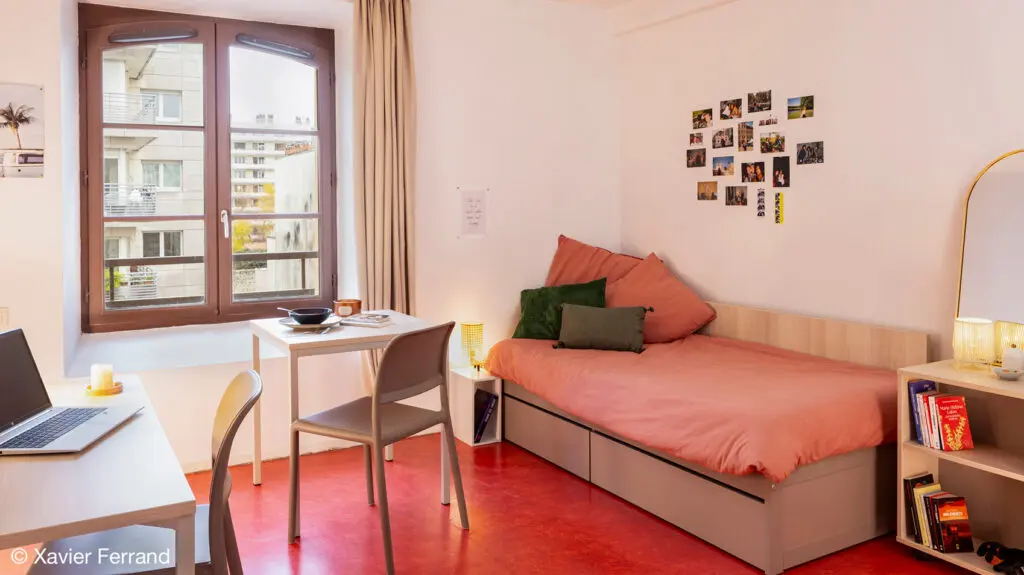 Chambre meublée, Fac-Habitat Quai de la Loire, Paris 19e
